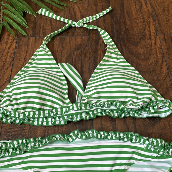 Gap two piece swimsuit - Picture 2 of 8